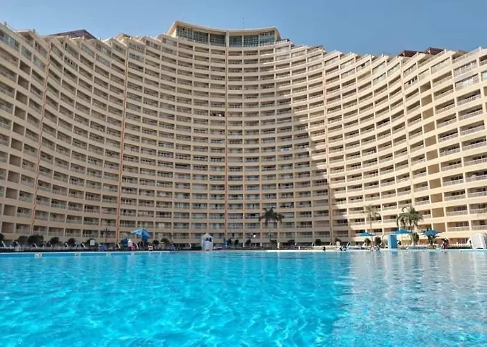 Apartment العين السخنه
